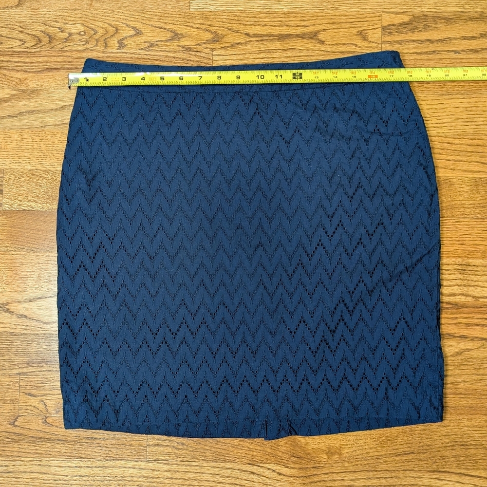 Banana Republic Women's Pencil Skirt Navy Blue Eyelet Lined 100% Cotton Size 14 - Picture 5 of 10
